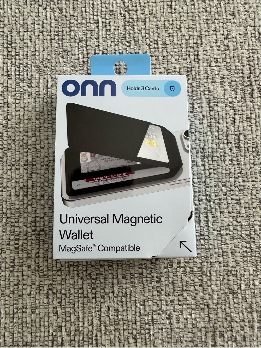 BRAND NEW onn Universal Magnetic Wallet MagSafe Compatible Black 3-Card Holder